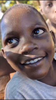 Meie heategevus töötab selle nimel, et meie lastekodu varsti enam annetusi ei vajaks! 💕

Läbi erinevate töötubade ja loengute tõstame teadlikkust, hoiame loodust, õpime uusi oskusi ja loome sissetulekut 🌱 - sest usume, et nii saab ka heategevus olla jätkusuutlik! 🙌🏼🙌🏼

Saad meie tööd toetada, kui hakkad igakuiseks annetajaks - hetkel on meil püsiannetajaid väga vaja, et saaksime keskenduda just sissetuleku loomisele ja mitte annetuste otsimisele 🥹🥹 

Siis võib juhtuda, et vajame annetusi veel ainult pool aastat ning siis saaksid sina leida juba uue koha kuhu annetada - sest meie oleme siis juba iseseisvad! 💕

Info püsiannetajaks hakkamiseks leiad meie biost!